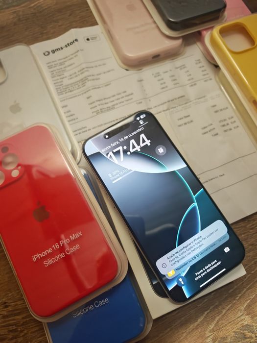 iPhone 16 Pro Max  6.9" 256GB Branco Titanium Seminovo C/Garantia