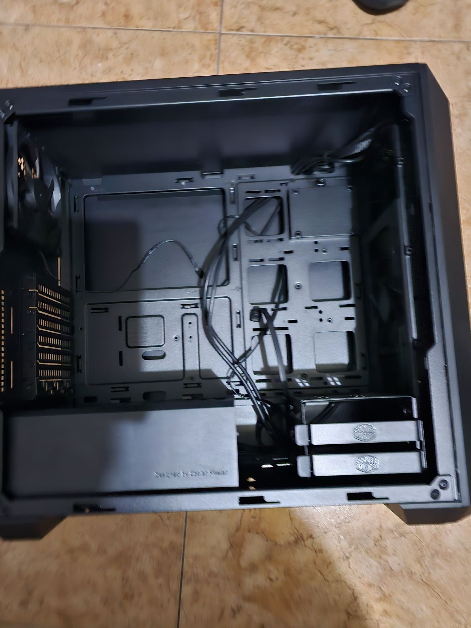 Caixa de Computador Cooler Master