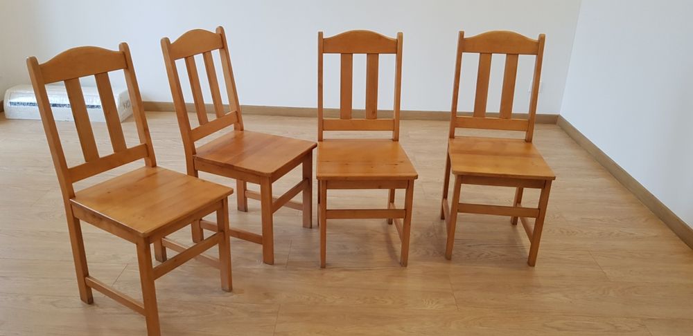 Zestaw 4 krzeseł - lite drewno