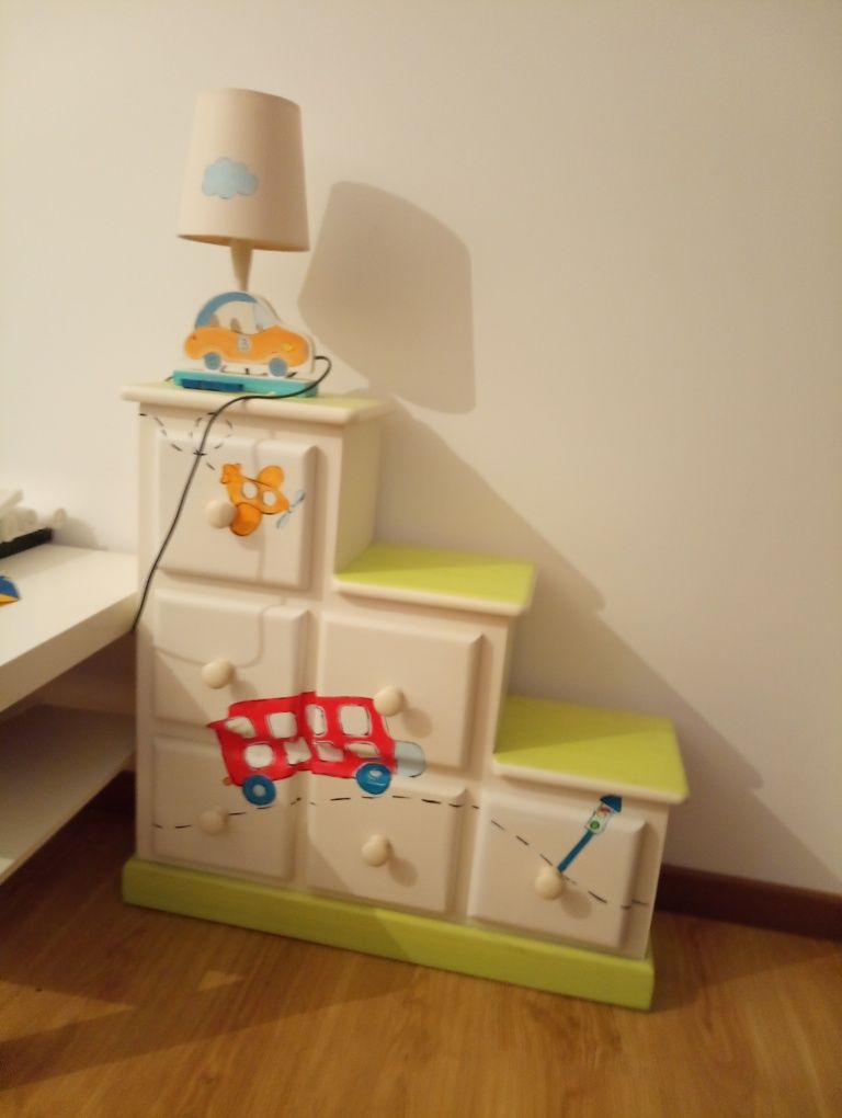 Mesa cabeceira criança