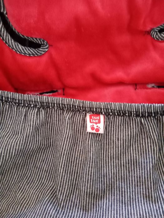 Capa para carrinho de bebé da Tuctuc em bom estado