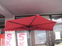 Parasol na taras balkon półokrągły czerwony 23,7 x 132,1 cm
