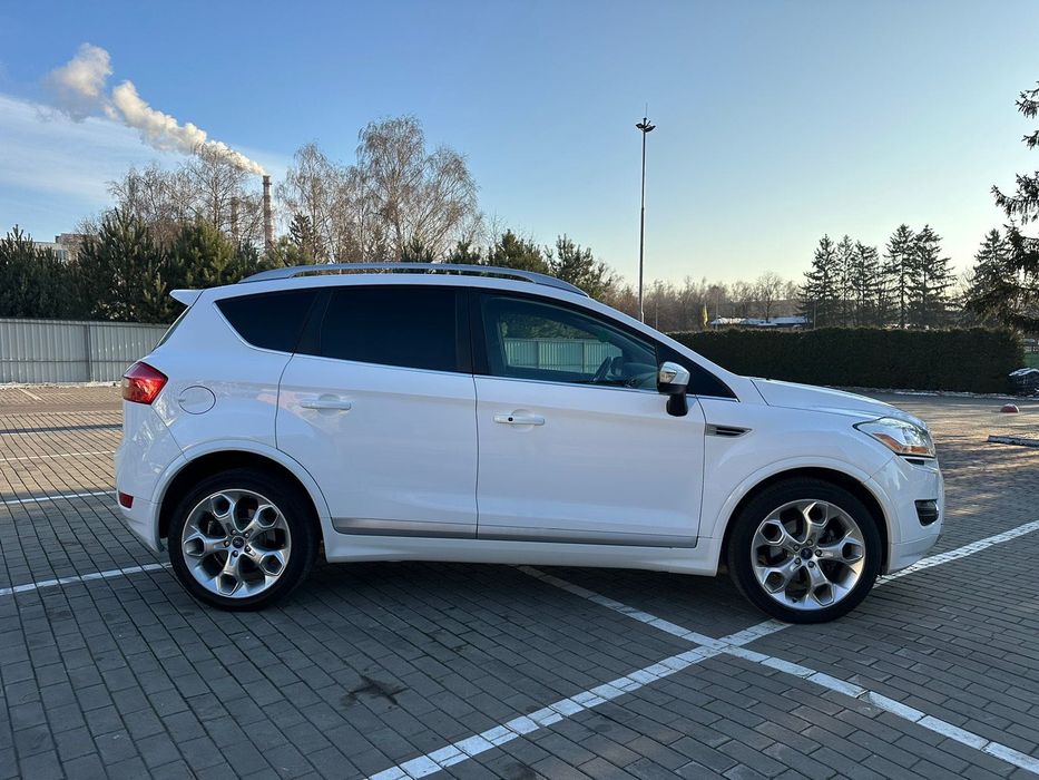 FORD Kuga 2011 4x4 INDIVIDUAL 2.0TDCi PowerShift