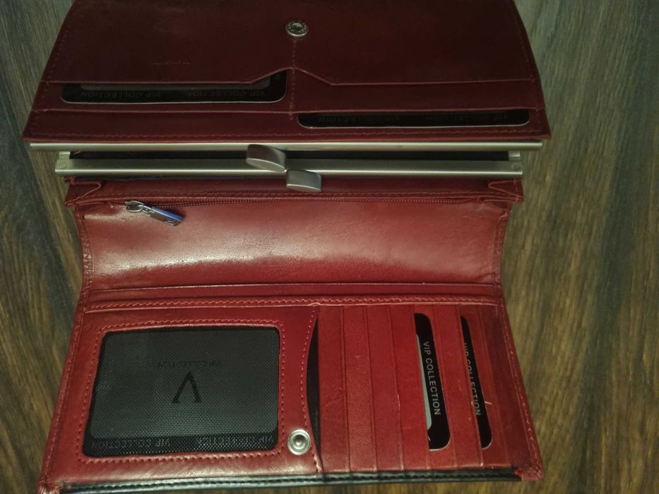 Klasyczny damski portfel