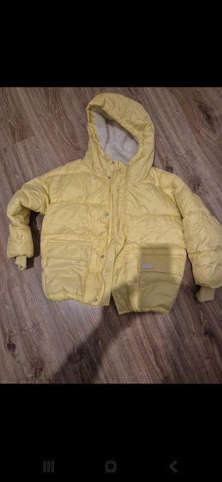 Kurtka zimowa żółta