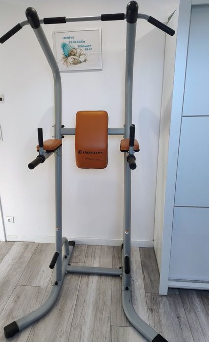 Drążek do podciągania wielofunkcyjny wolnostojący