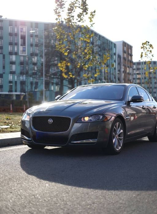 Автомобіль Jaguar XF 260 2.0d AWD