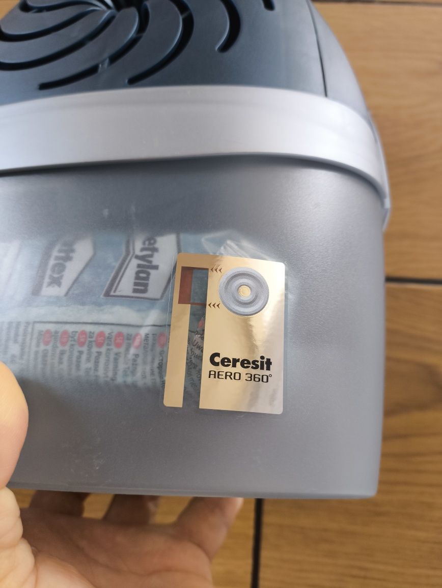 Pochłaniacz wilgoci Ceresit aero 360