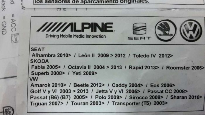 Alpine APF-D200VW