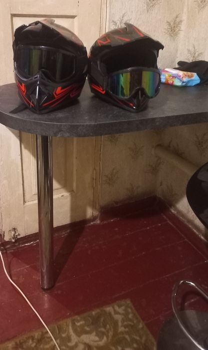 Мотошлем,мотошолом