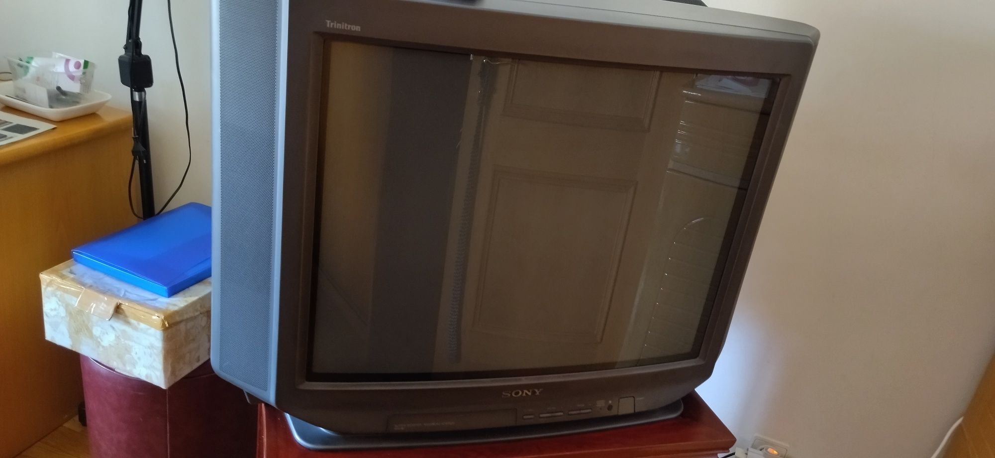 Televisão Sony Trinitron 27'