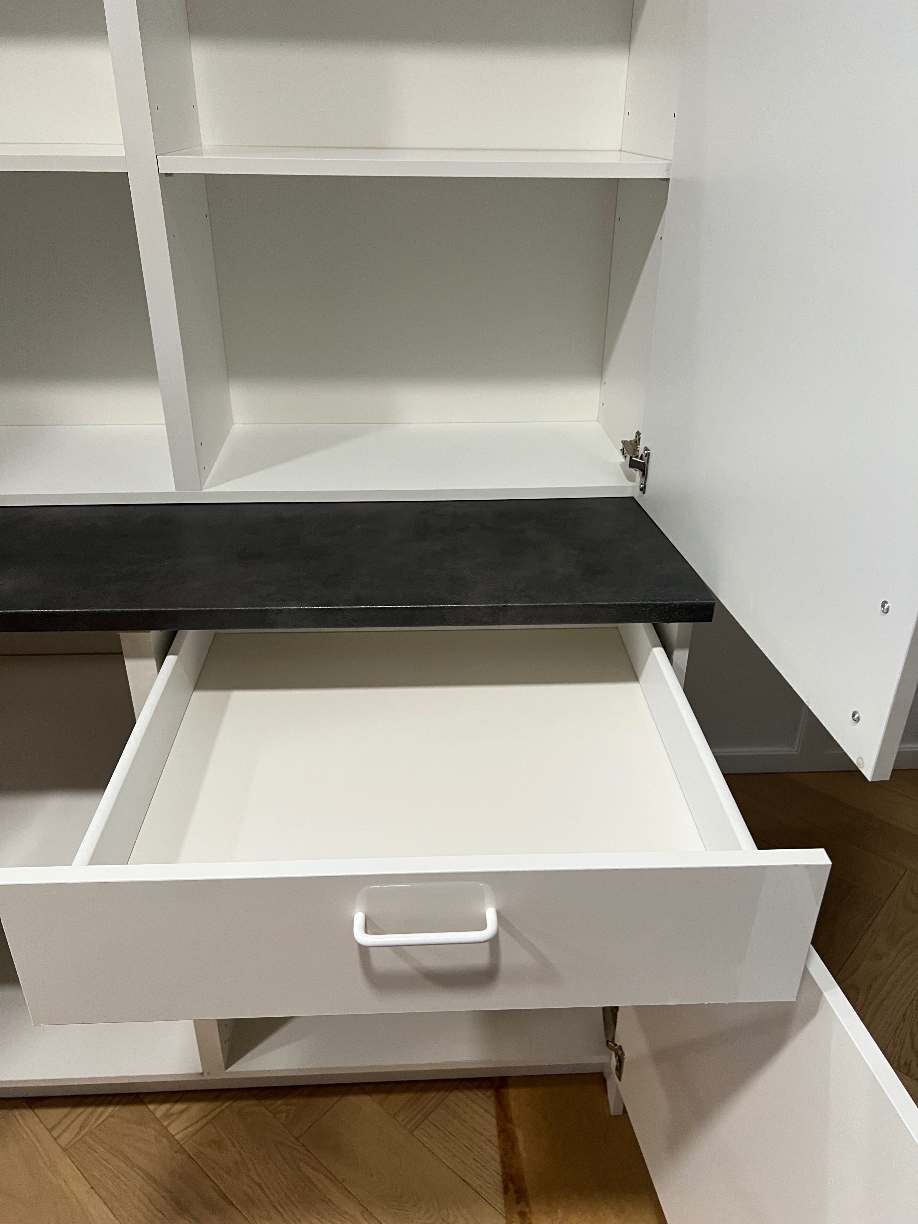 Szafki kuchenne zabudowa kuchenna biała Ikea