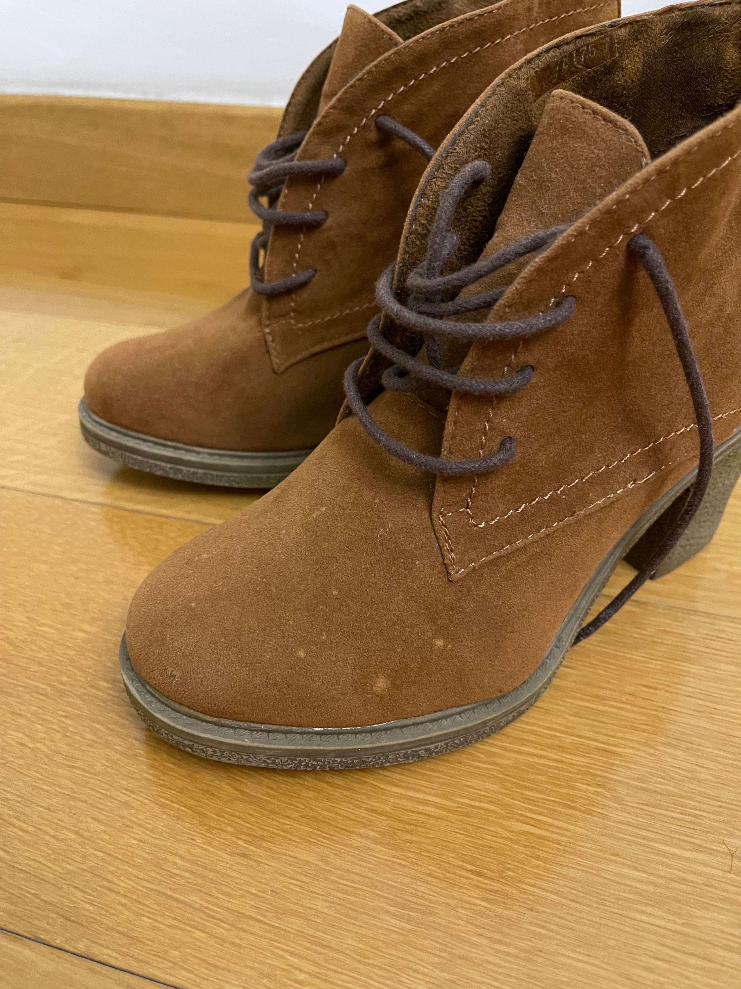 Botas camel da Primark