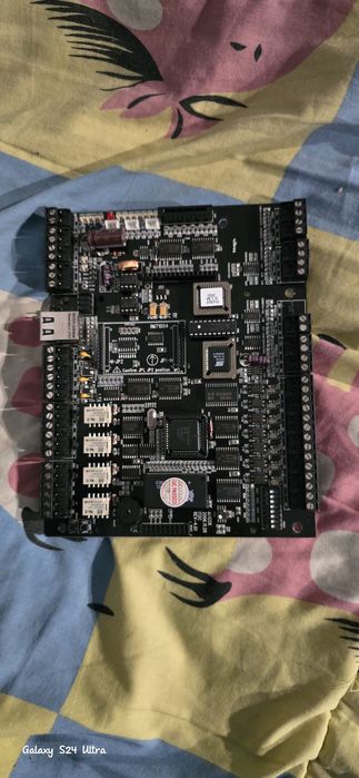 Controlo de acessos IDTECK