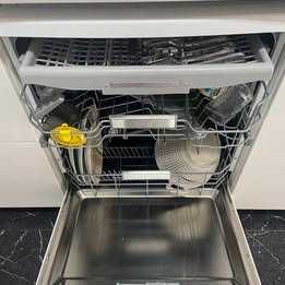 Máquina de Lavar Loiça Indesit – 60cm com Gaveta de Talheres