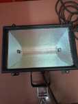 Lampa halogenowa