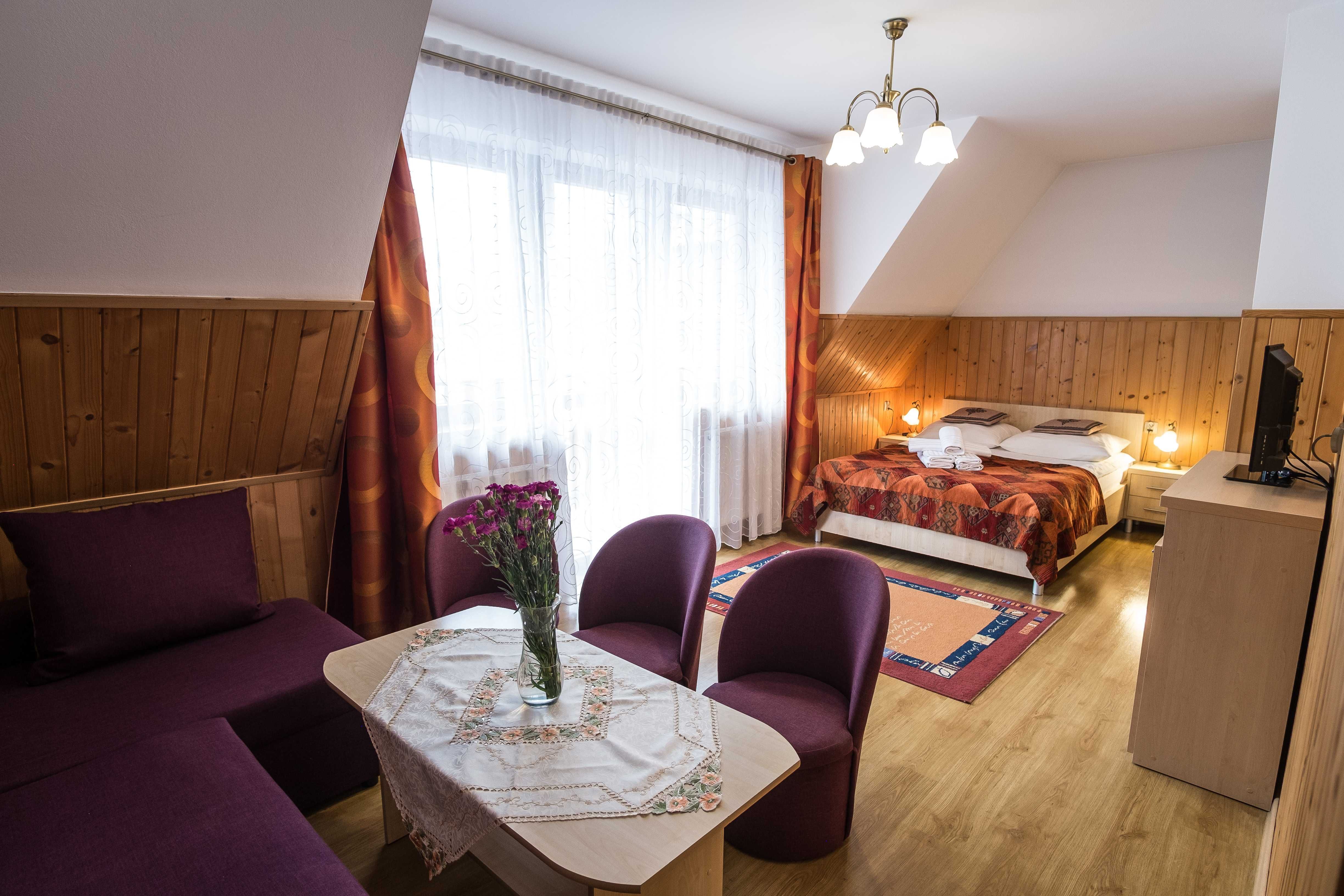 Apartamenty i pokoje w Zakopanem. Dom w Centrum - noclegi Zakopane