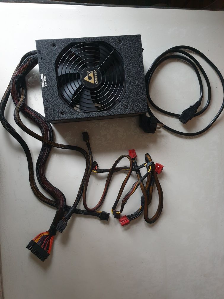 блок питания для ПК Chieftec NAVITAS GPM-1250C, 1250w, 80 PLUS Gold