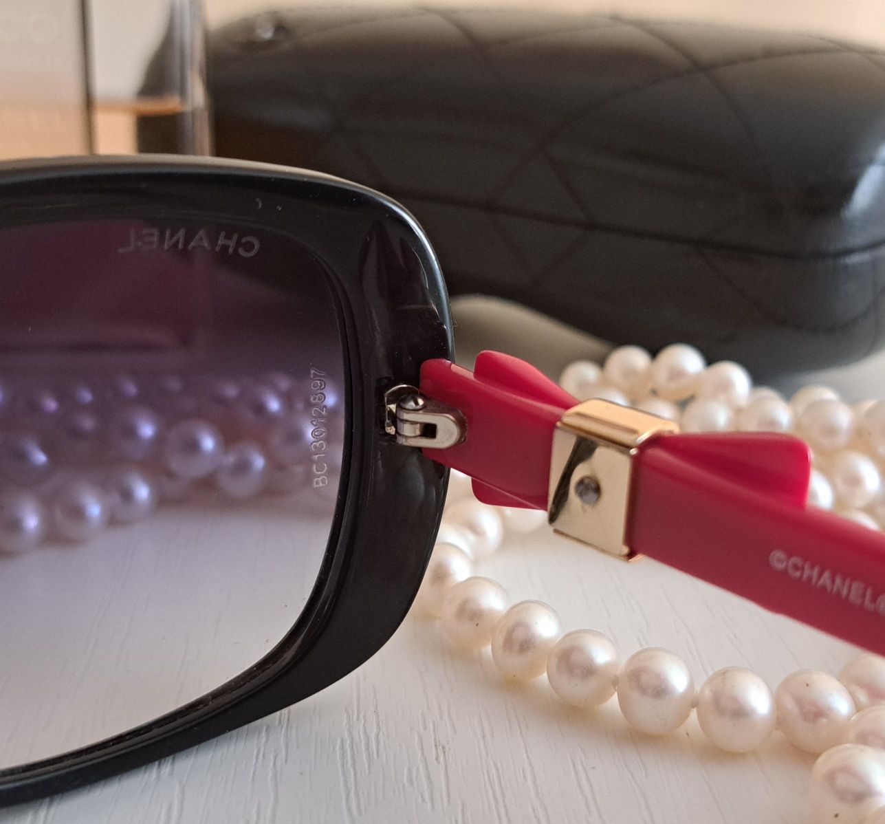 Очки Chanel солнцезащитные,оригинал
