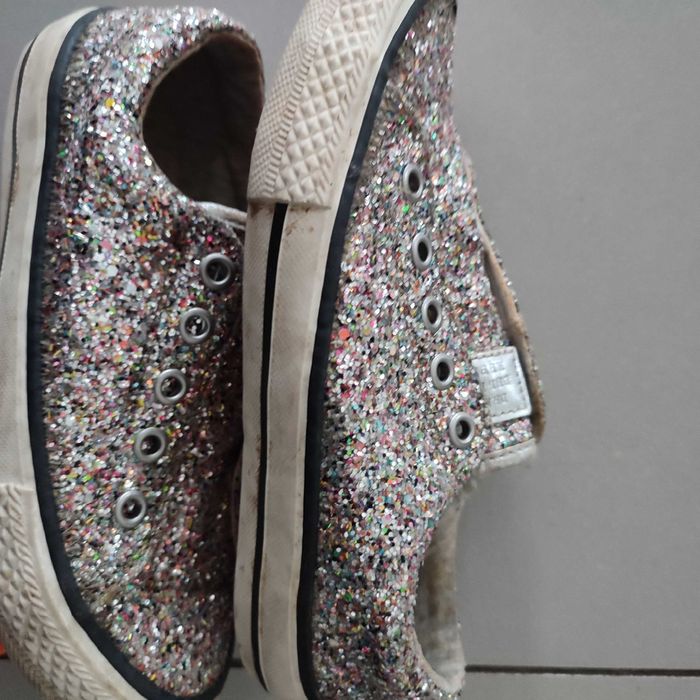 Sprzedam buty trampki rozm 31,5