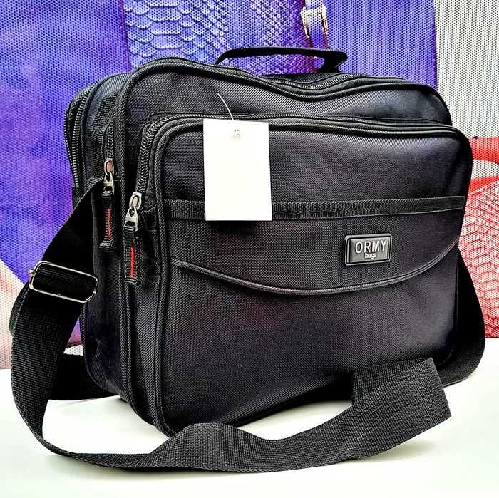 Wygodna męska saszetka Ormy pozioma z trwałej tkaniny NOWA