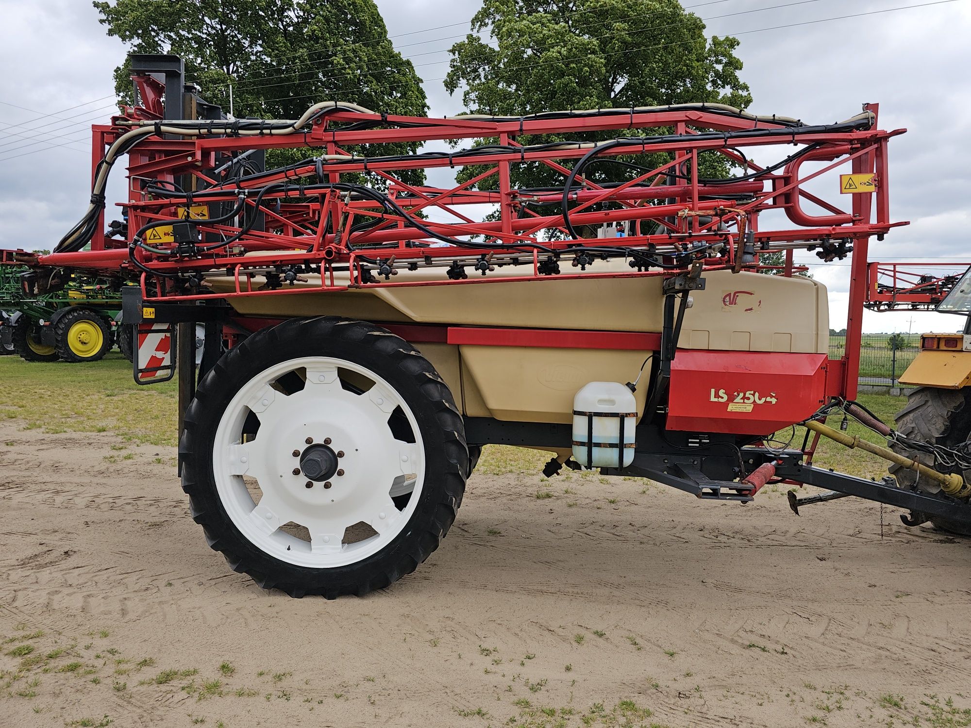 Opryskiwacz Vicon rau Kverneland 24m