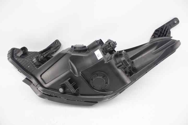 Farol direito Hyundai I20 de 2014 a 2018 | 92102C8200