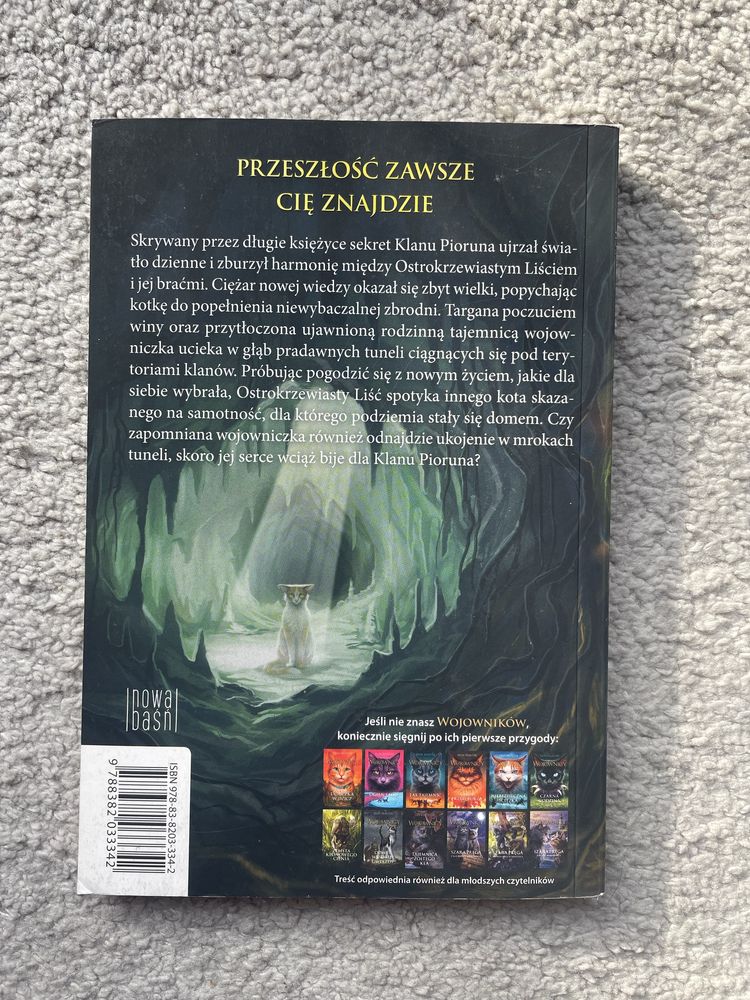Opowieść Ostrokrzewiastego Liścia, Wojownicy, nowela