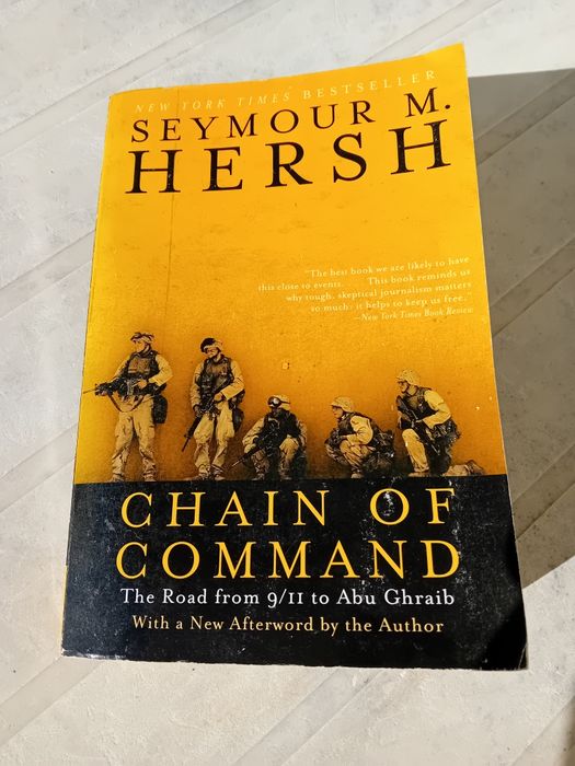 Livro Chain of Command