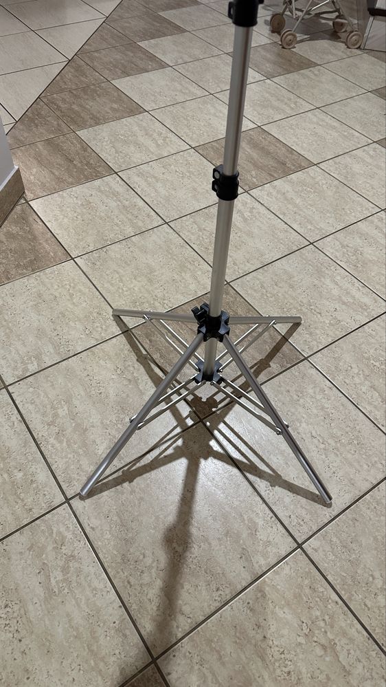 Lampa polluks salon kosmetyczny