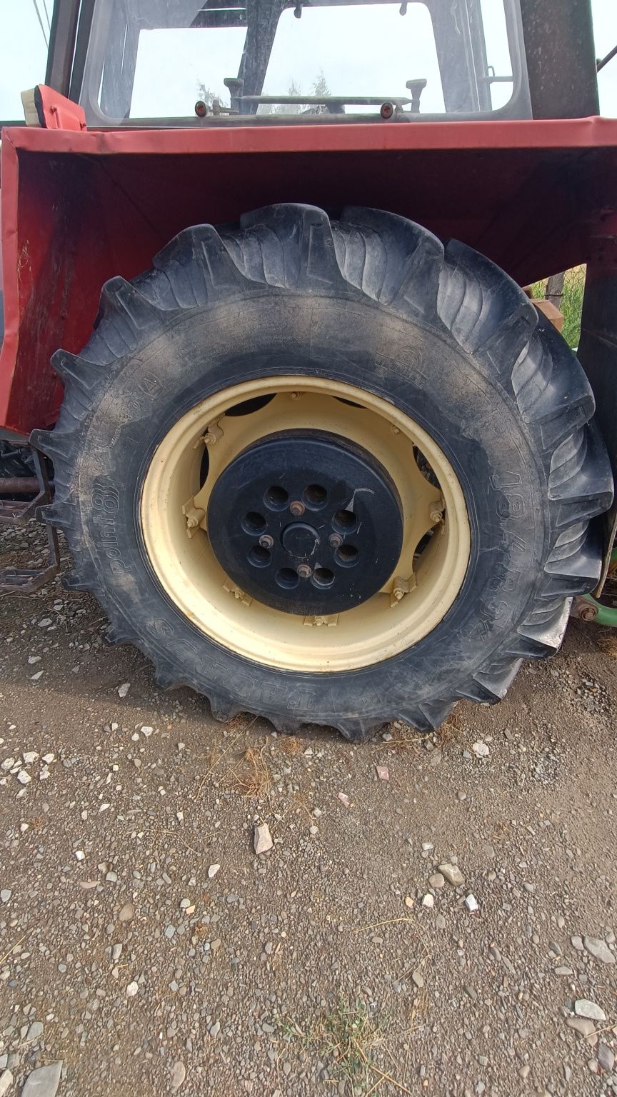 Traktor Zetor 8145 p