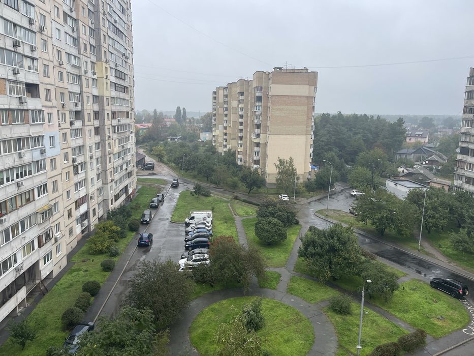 Простора 1к вартира, Алматинська, 39а