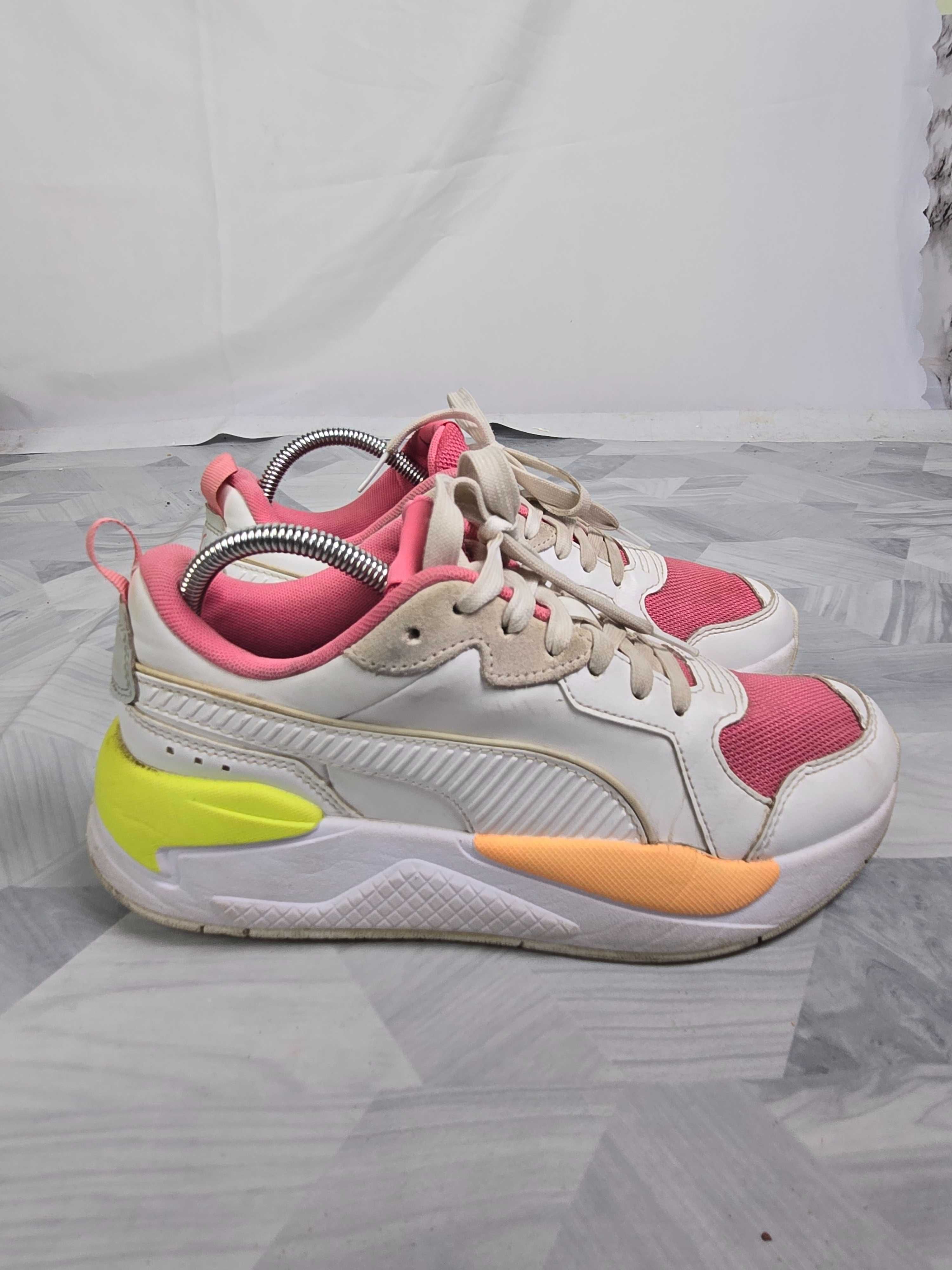 Sportowe buty damskie białe kolorowe puma x-ray games rozmiar 38