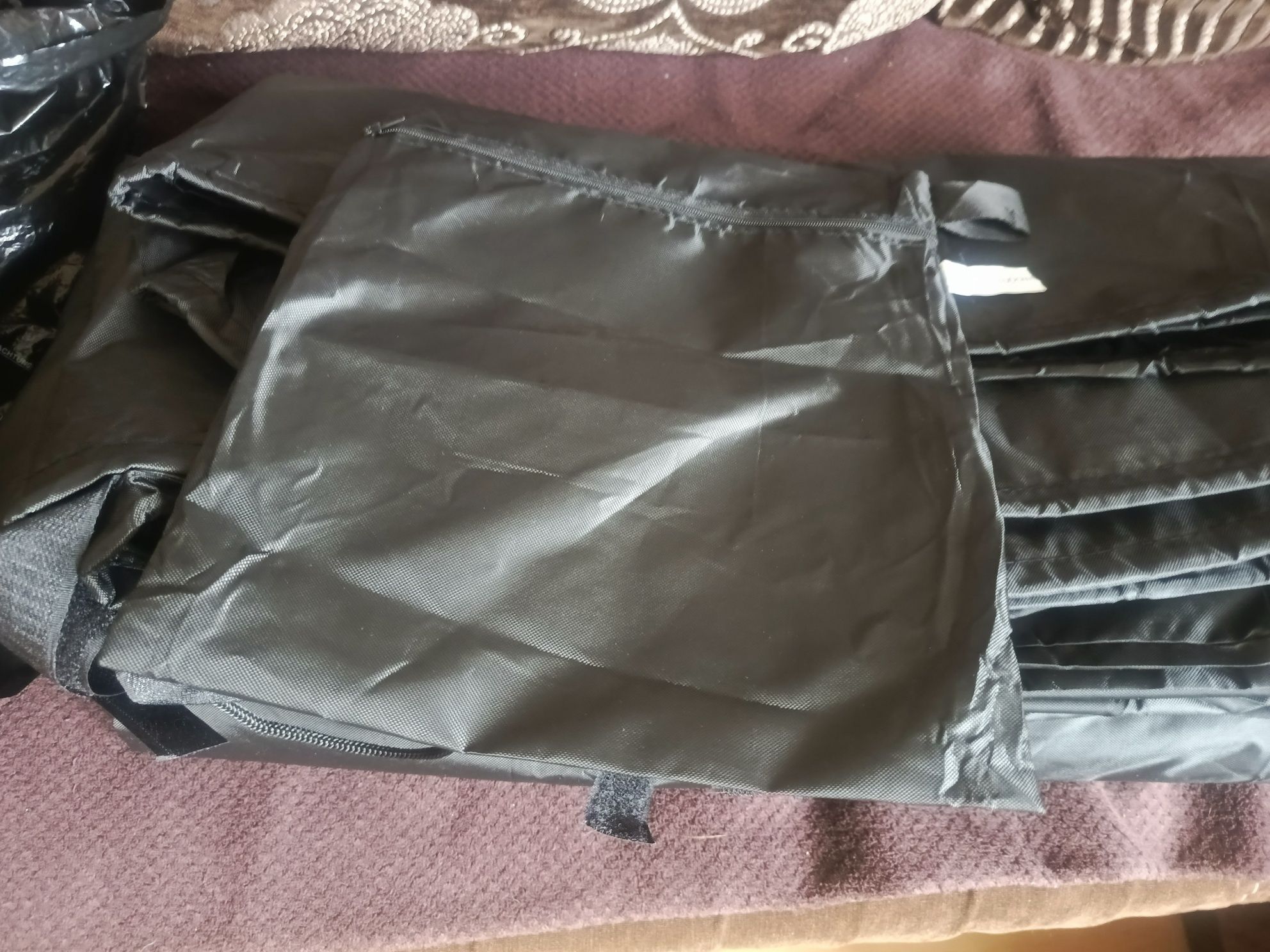 Gruby pokrowiec na stół ogrodowy 242z162x100cm