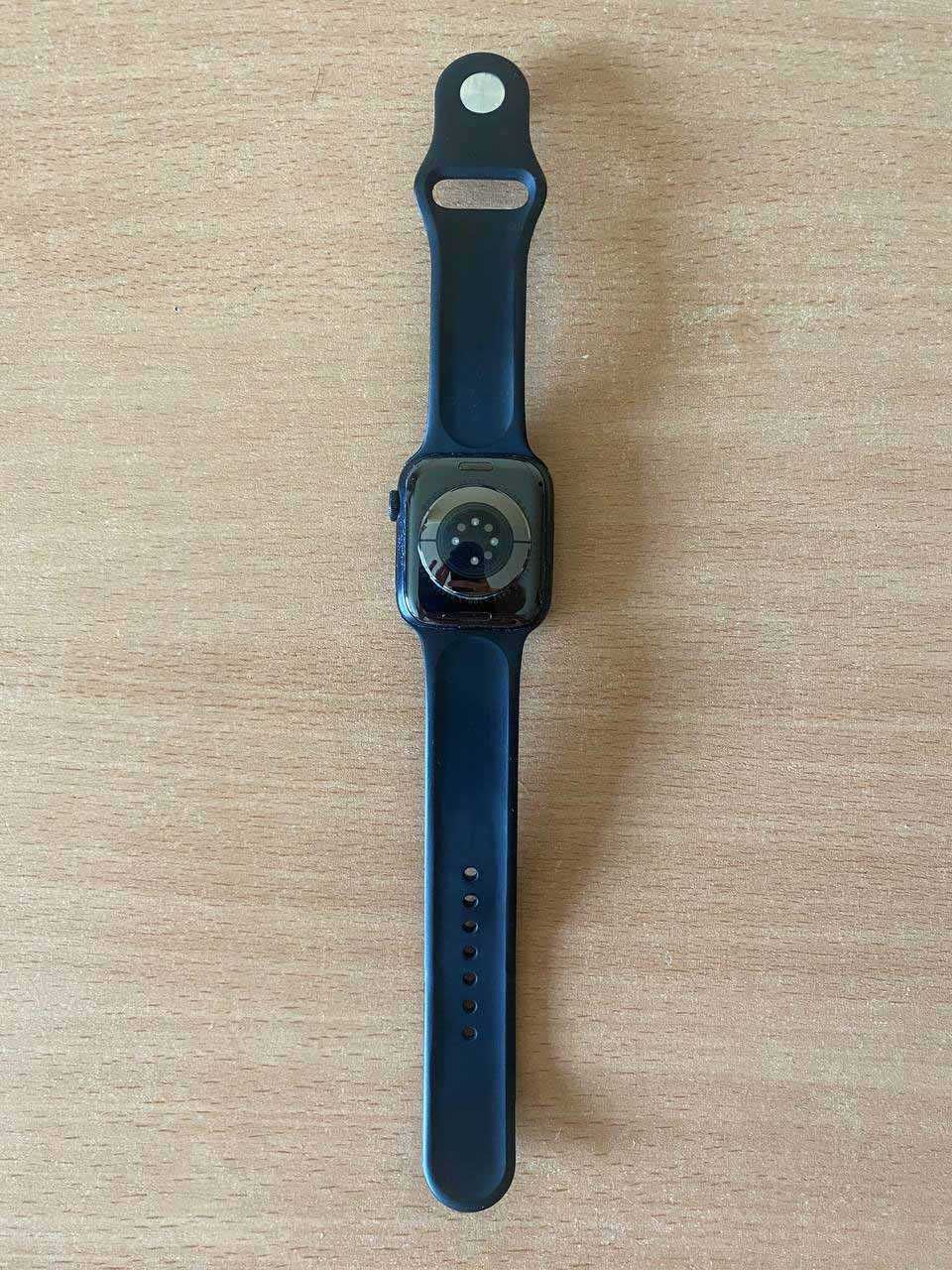Apple Watch Series 7 Aluminum 45mm (GPS) Midnight Sport Band