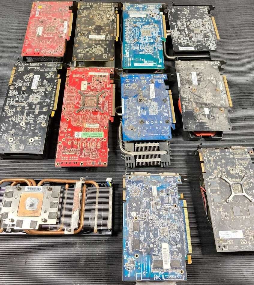 Відеокарти GEFORCE GTX 970  nVIDIA GTX960-4GD5 GeForce GTX 1050 Ti 4GT