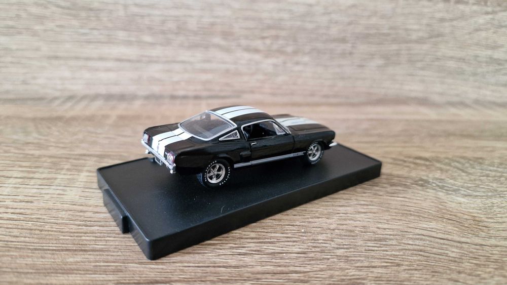 Shelby GT350 «1966« 1:64