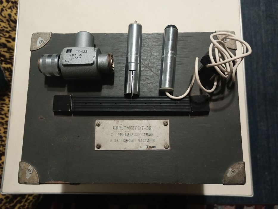 Вольтметр В7-36 с ЗИП