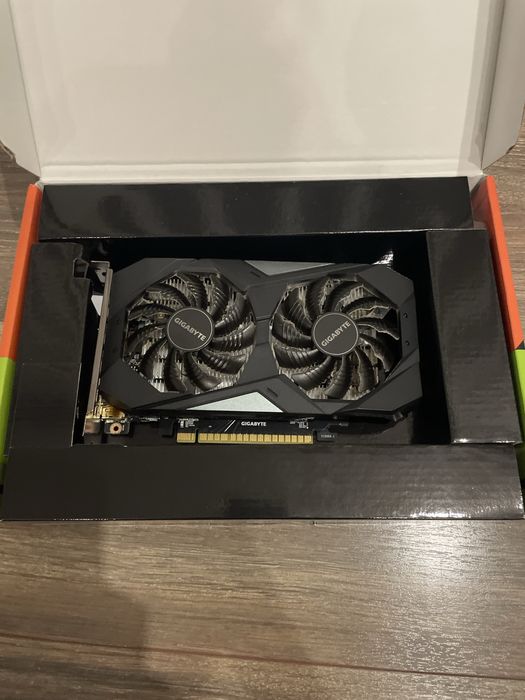 Gtx 1650 4G gigabyte