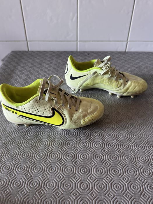 Chuteiras criança Nike Tiempo n 33