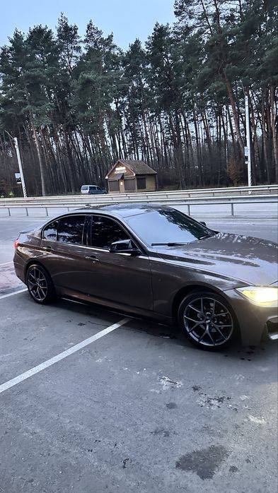 Продам бмв f30 . 2.0 дизель дуже в хорошому стані