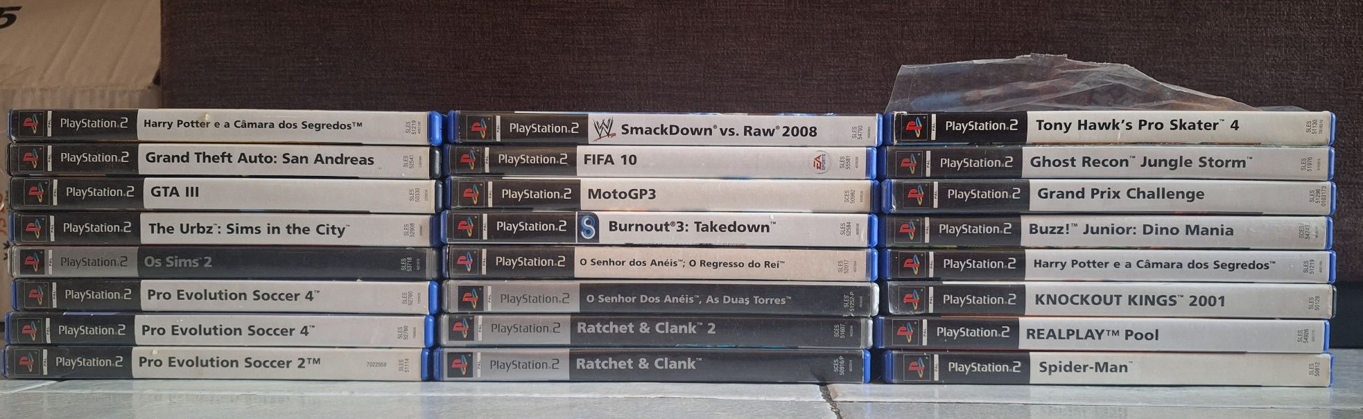 Vendo vários Jogos ps2