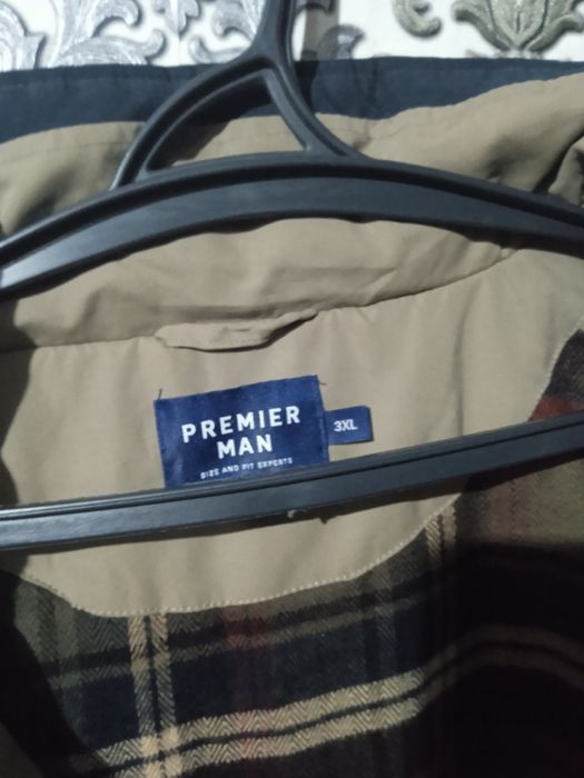 Нова чоловіча куртка