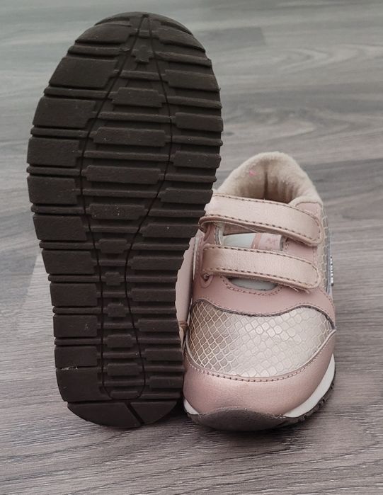 Calçado de criança