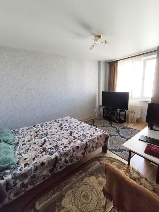 Продам однокомнатную квартиру, жк 7 небо