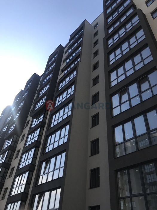 1км.кв., 51кв.м., ЖК R2Residence, здана секція,56000дол, є право власн