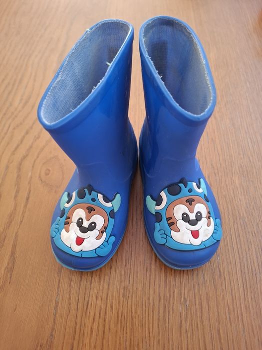 Sprzedam buty dziecięce