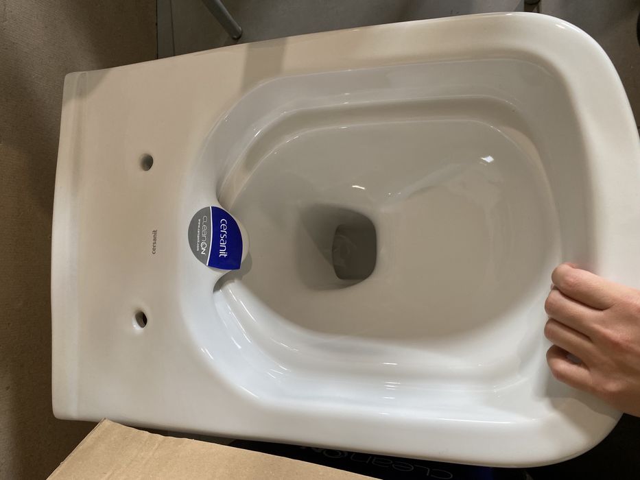 Miska wc + deska | cersanit biała  NOWA !