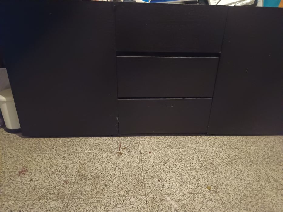 Móvel de madeira - semi novo