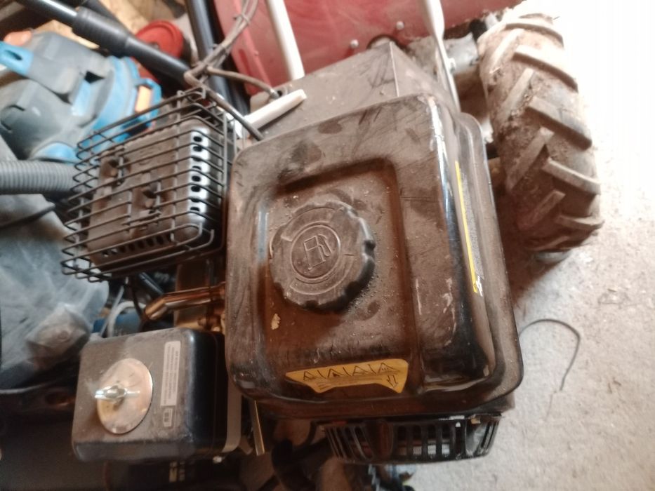 Trator 4 tempos novo